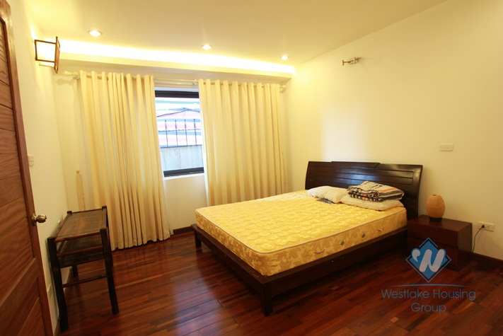 01 bedroom serviced apartment for rent in Dang Thai Mai, Tay ho, Hanoi